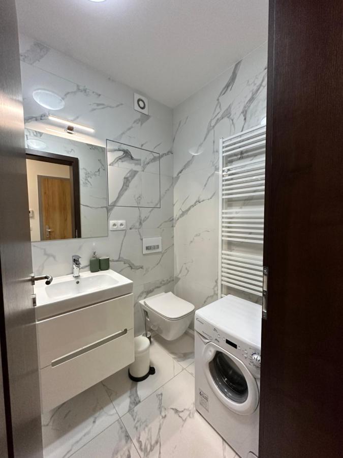 Ota-Group Luxury Selection Apartment บราติสลาวา ภายนอก รูปภาพ